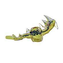 Load image into Gallery viewer, Color Changing Dragon Hand Pipe
